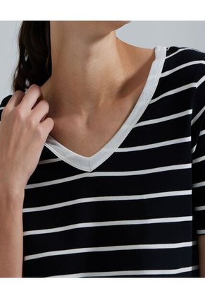 Camiseta Para Mujer Manga Corta Color Negro Marca Ostu #40091852