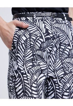 Pantalon Para Mujer Chino Color Negro Marca Ostu #40070628