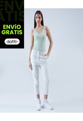 Pantalon Para Mujer Capri Color Blanco Marca Ostu #40070442