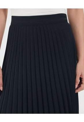 Falda Para Mujer Medio Color Negro Marca Ostu #40140167