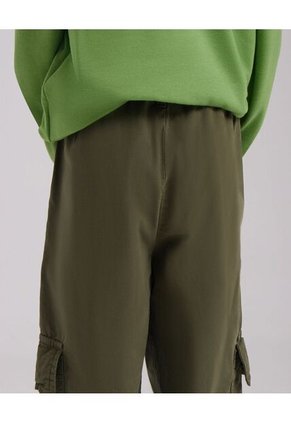 Pantalon Para Niño  Color Verde  Marca Ostu #80070041