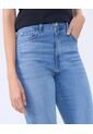 Jean Para Mujer Crop Flare Color Azul Medio Marca Ostu #40160527 de Ostu