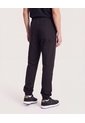 Jogger Plano Texturizado  Para Hombre Negro Ostu de Ostu