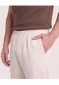 Jogger Plano Texturizado  Para Hombre Beige Ostu de Ostu