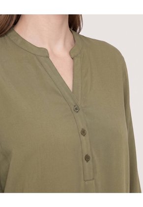 Blusa Basica Manga ¾ Para Mujer Verde Ostu