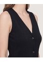 Chaleco Texturizado Cuello V  Para Mujer Negro Ostu de Ostu