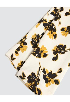 Pantalon Para Mujer Capri Color Crema Marca Ostu #40070527