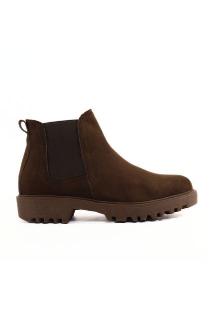 Botin Chelsea Cafe Gamuza Tracker Outfit