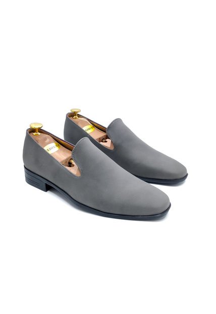 Zapato Hombre Loafer Gris Outfit - Compra Ahora | Dafiti Colombia
