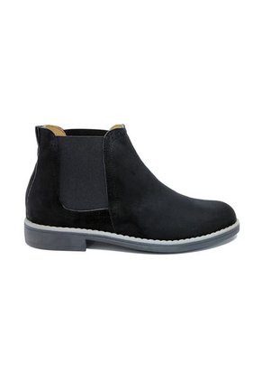 Bota Hombre Negro Outfit Chelsea Tracker Gamuza