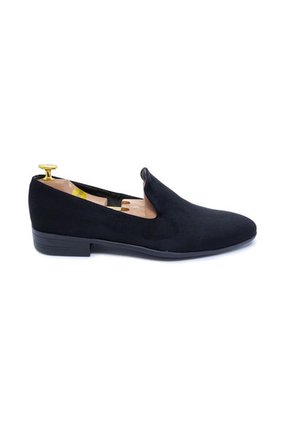 Zapato Hombre Loafer Negro Outfit