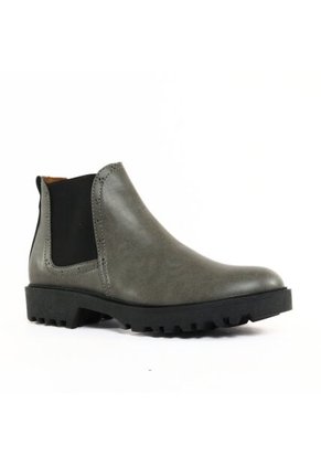 Botin Chelsea Gris Tracker Outfit