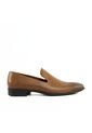 Zapato Loafer King Miel Outfit de Outfit Colombia