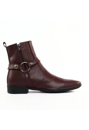 Bota Heavy Vinotinto Brillante Outfit