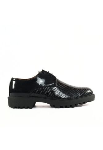 Zapato Hombre Negro Outfit Lisboa Charol Tracker Outfit Colombia