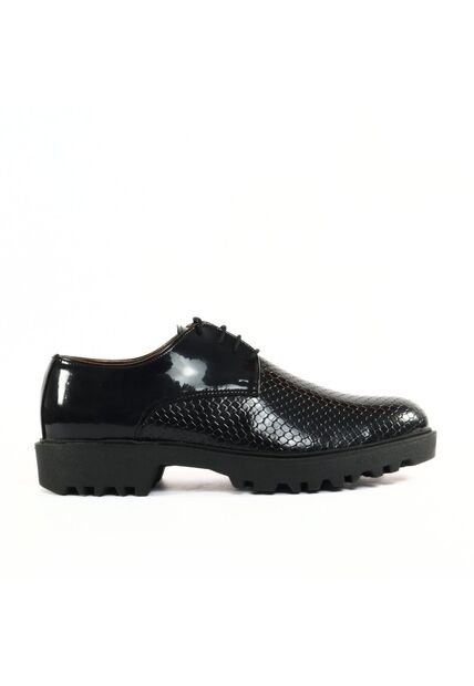 Zapato Hombre Negro Outfit Lisboa Charol Tracker