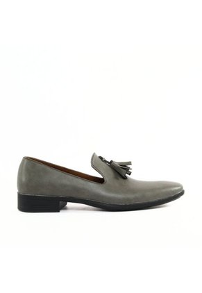 Zapato Hombre Loafer Gris Outfit