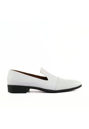 Zapato Loafer Livorno Blanco Outfit