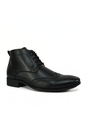 Bota Hombre Stanford Negro Outfit  Ecocuero
