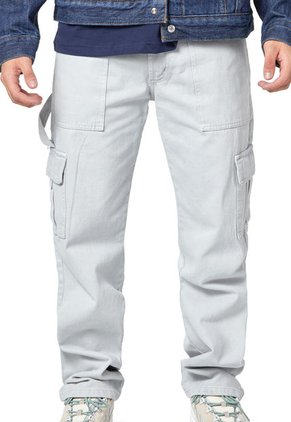 Jean Cargo Gris Claro Outfit Colombia