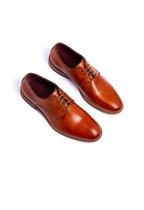 Zapatos Formales Para Hombre 100% Cuero Legítimo Miel Overstate CA-4479AOV.1