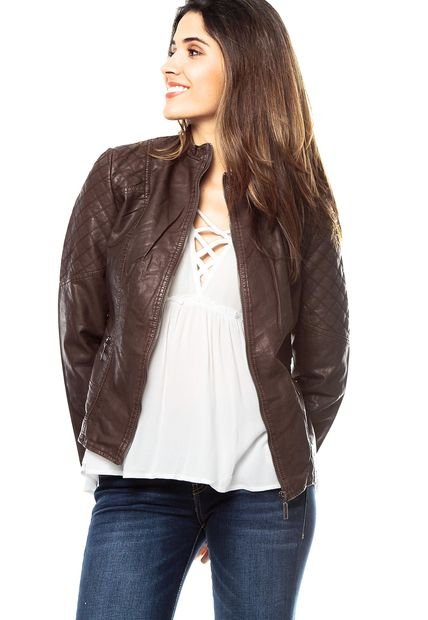 Top 81+ imagen casual outfit chaqueta cafe oscuro mujer