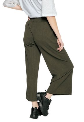 Pantalón Verde oliva Paris District