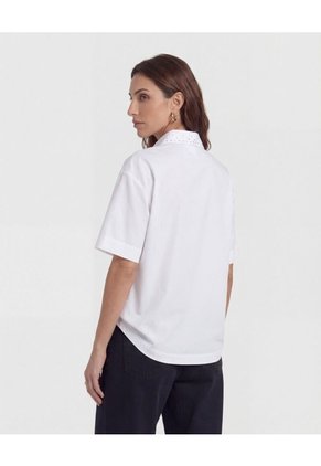 Camisa  Manga Corta Cuello Con Pedrería  Para Mujer Blanco Patprimo