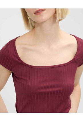 Camiseta Para Mujer Manga Corta Moda Color Vino Marca Patprimo #30093749