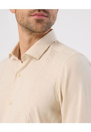 Camisa Guayabera  Para Hombre Manga Larga Sin Bolsill Color Beige Marca Patprimo #44030404