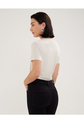 Camiseta Para Mujer Manga Corta Color Beige Marca Patprimo #30093487