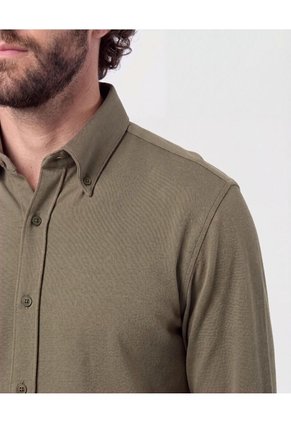 Camisa Unicolor Con Cuello De Botón   Para Hombre Verde Patprimo