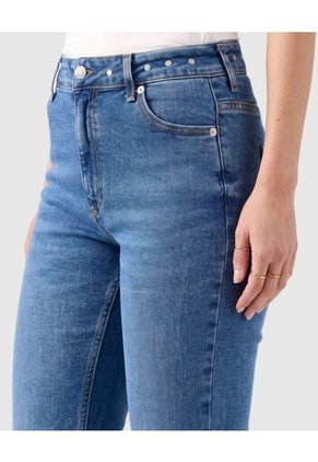 Jeans Bota Flare Detalles Metálicos Mujer  Para Mujer Azul Patprimo