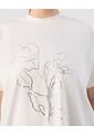 Camiseta  Para Mujer Manga Corta Cuello Redondo Color Crema Marca Patprimo #14091454 de Patprimo