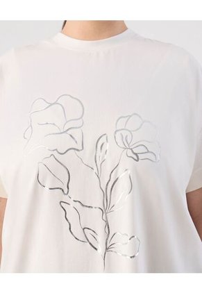 Camiseta  Para Mujer Manga Corta Cuello Redondo Color Crema Marca Patprimo #14091454