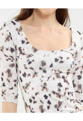 Camiseta Para Mujer Manga 3/4 Cuello Redondo Color Crudo Marca Patprimo #30093687