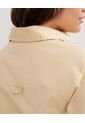 Camisa Unicolor Con Bolsillos  Para Mujer Beige Patprimo de Patprimo