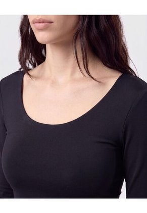 Camiseta Manga Larga Con Cuello Amplio   Para Mujer Negro Patprimo
