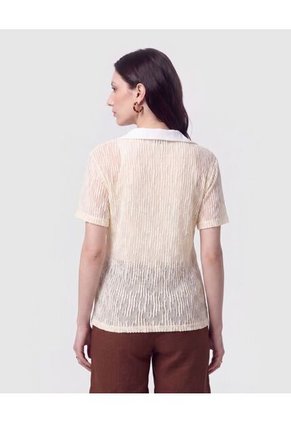 Polo Texturizada Con Cuello En V Para Mujer Crema Patprimo