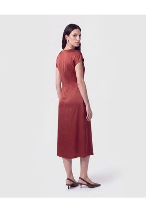 Vestido Unicolor Con Cinturón Para Mujer Vino Patprimo