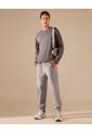 Pantalón Jogger Deportivo   Para Hombre Gris Patprimo de Patprimo