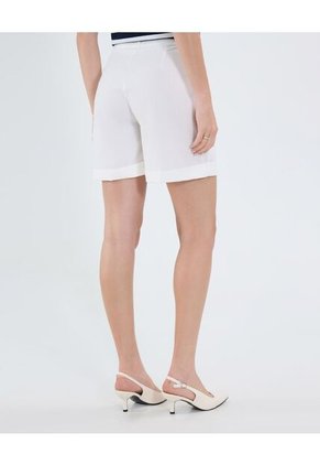 Bermuda Para Mujer Regular Corto Color Blanco Marca Patprimo #30100388