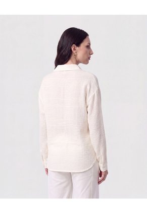 Camisa Escote En V Con Cuello   Para Mujer Crema Patprimo
