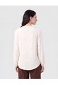 Blusa Botonadura Y Escote En V   Para Mujer Beige Patprimo de Patprimo