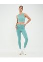 Top Deportivo Acanalado  Para Mujer Agua Patprimo de Patprimo