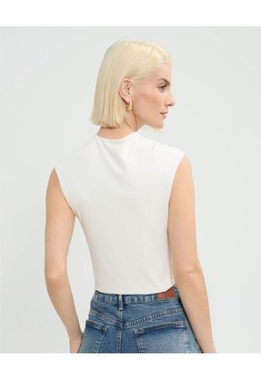 Camiseta Para Mujer Manga Sisa Cuello Redondo Color Blanco Marca Patprimo #30093750