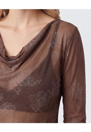 Camiseta De Mujer Con Cuello Enrollado Para Mujer Café Patprimo