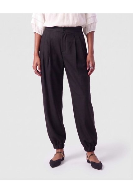 Pantalón De Mujer Con Pinzas Y Tobillo Ajustado  Para Mujer Negro Patprimo