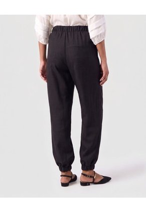 Pantalón De Mujer Con Pinzas Y Tobillo Ajustado  Para Mujer Negro Patprimo