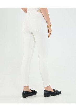 Jean Para Mujer Skinny Color Blanco Marca Patprimo #30160464